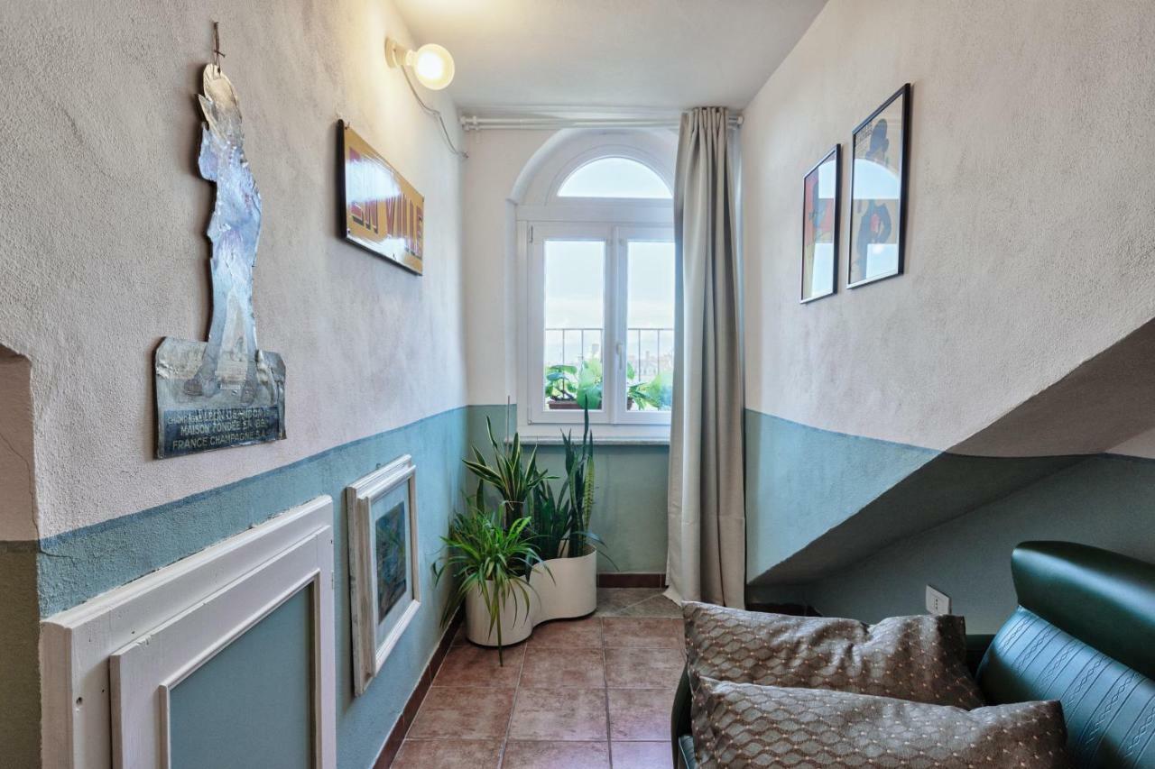 Apartamento Mansarda In Piazza Castello Turín Exterior foto